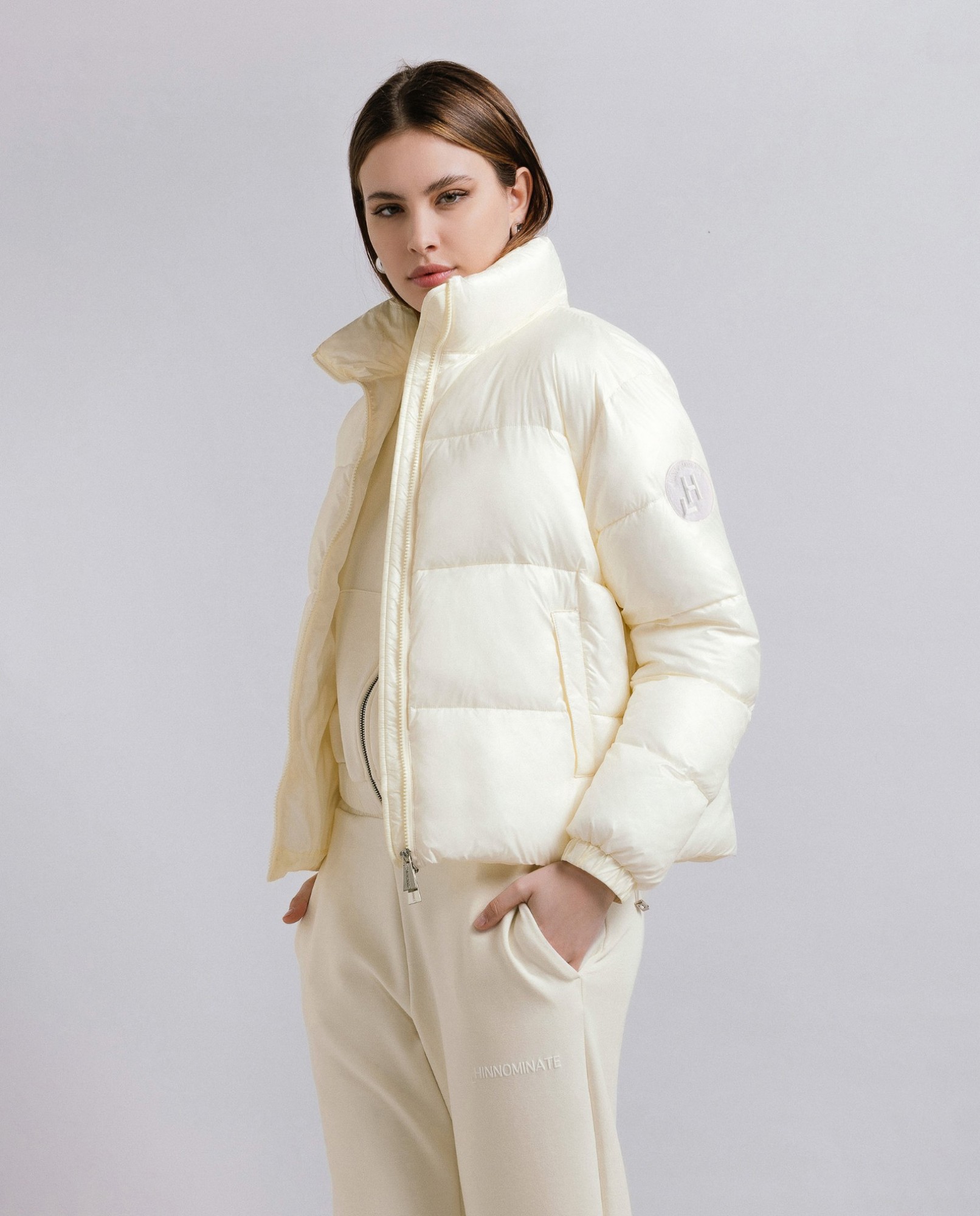Normal length down jacket with customization Off White White Hinnominate