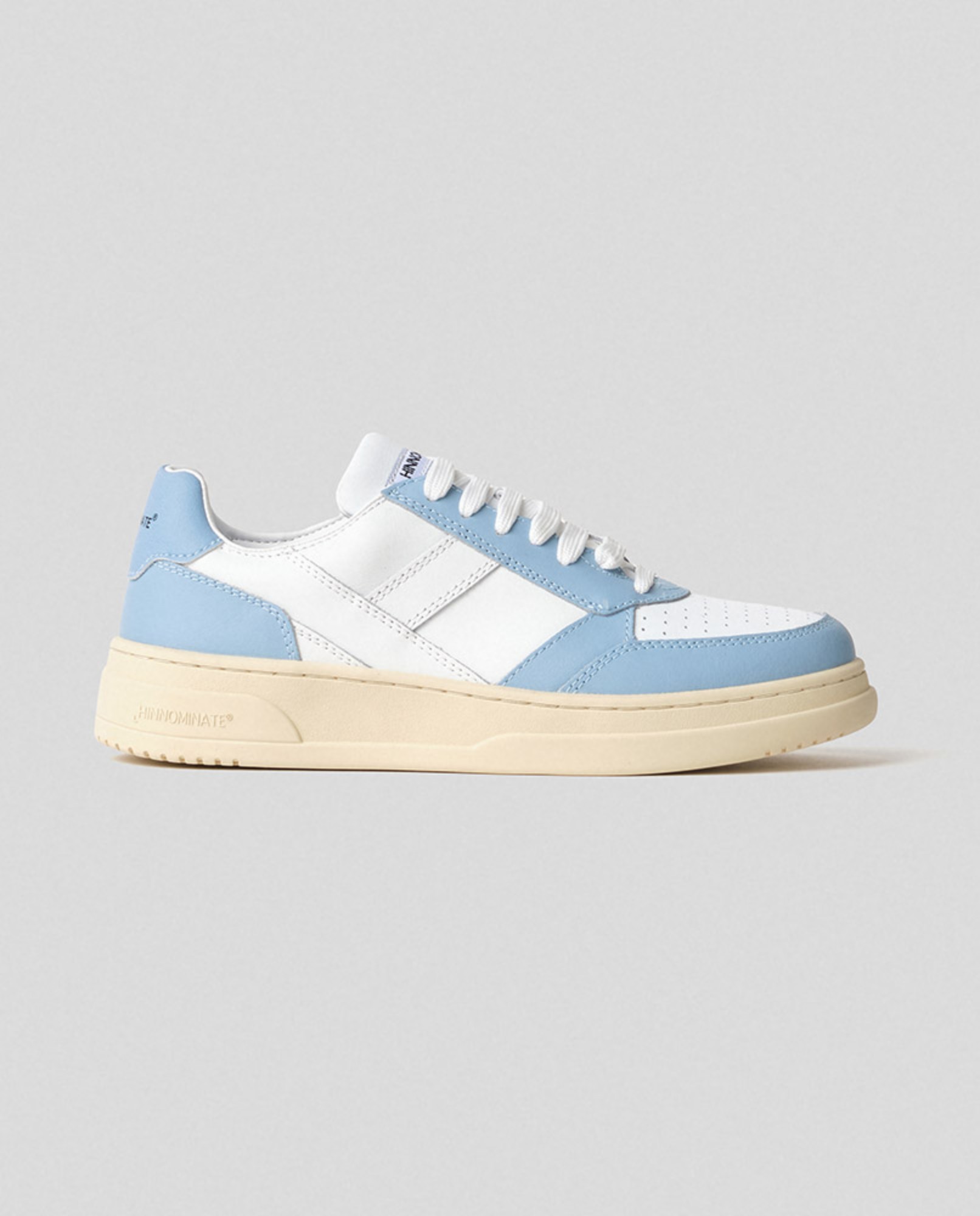 Sneakers bassa in action leather  • Azzurro polvere