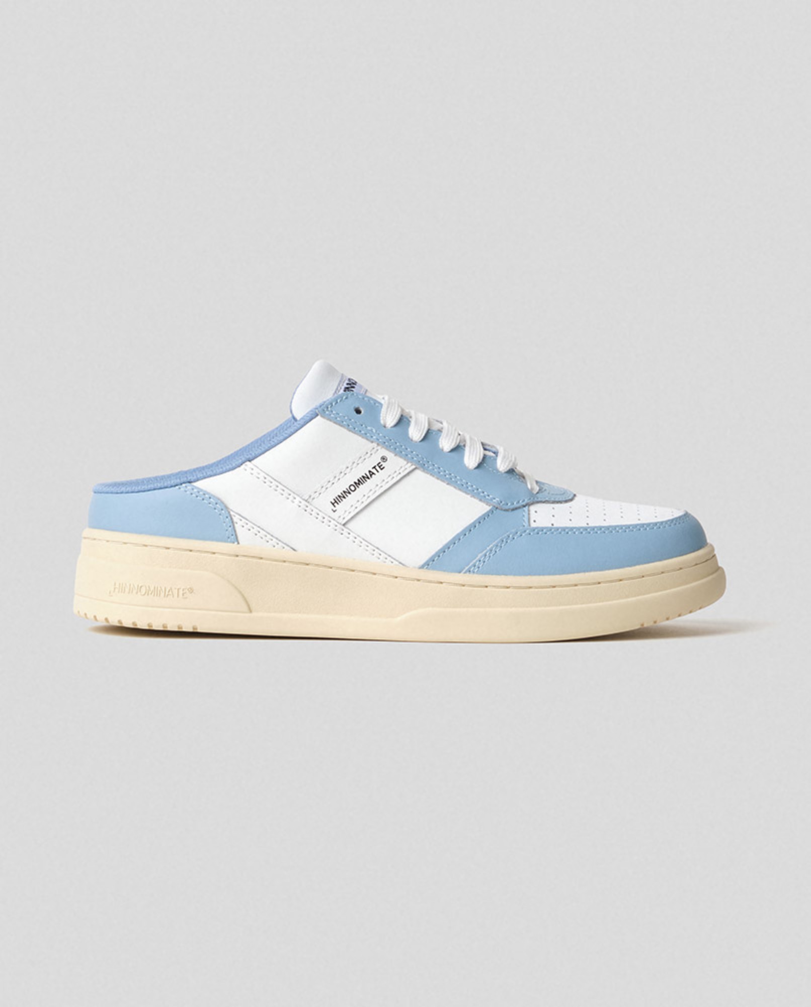 Sneakers bassa sabot in action leather• Azzurro polvere