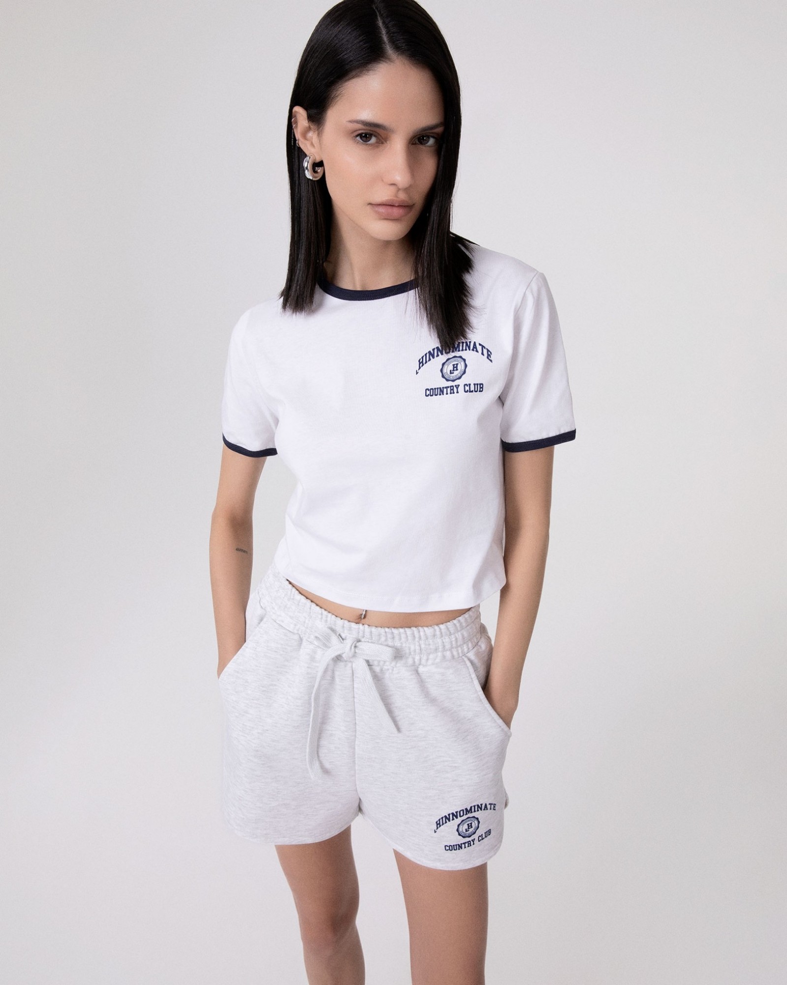 T-Shirt In Jersey Con Collo E Bordi Manica In Contrasto • Bianco Ottico